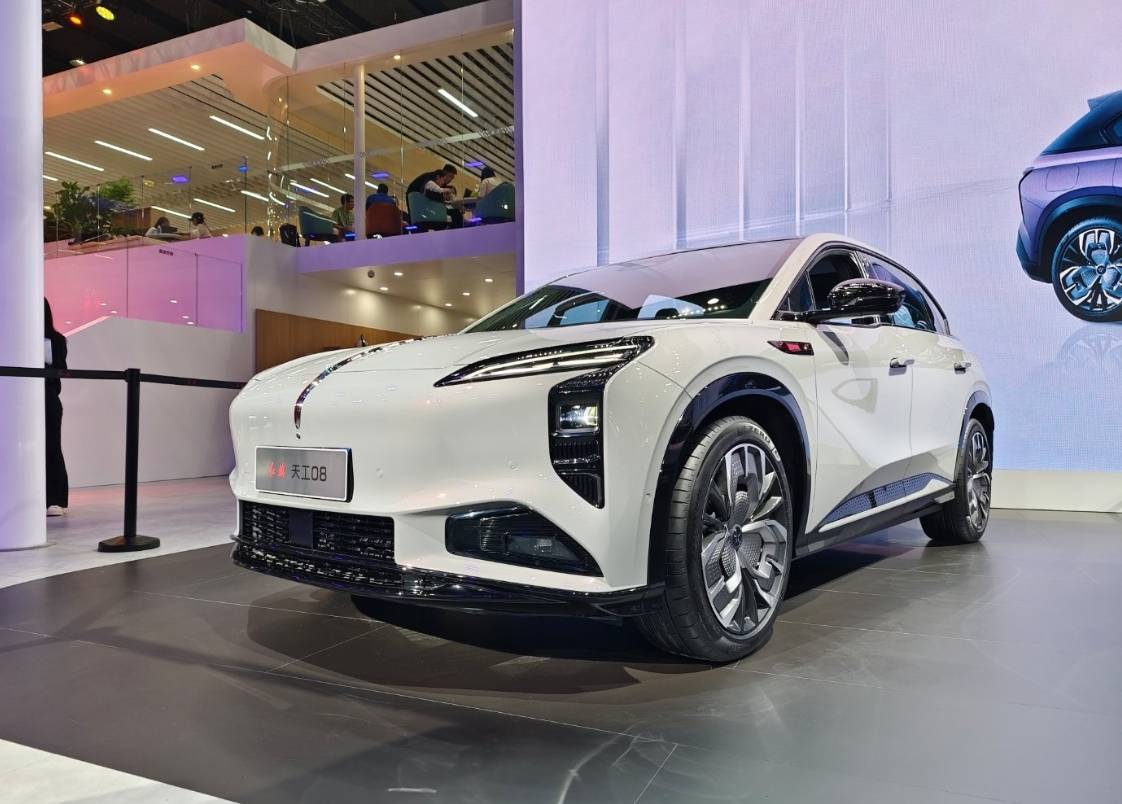 红旗天工08上市 23.98-33.98万元