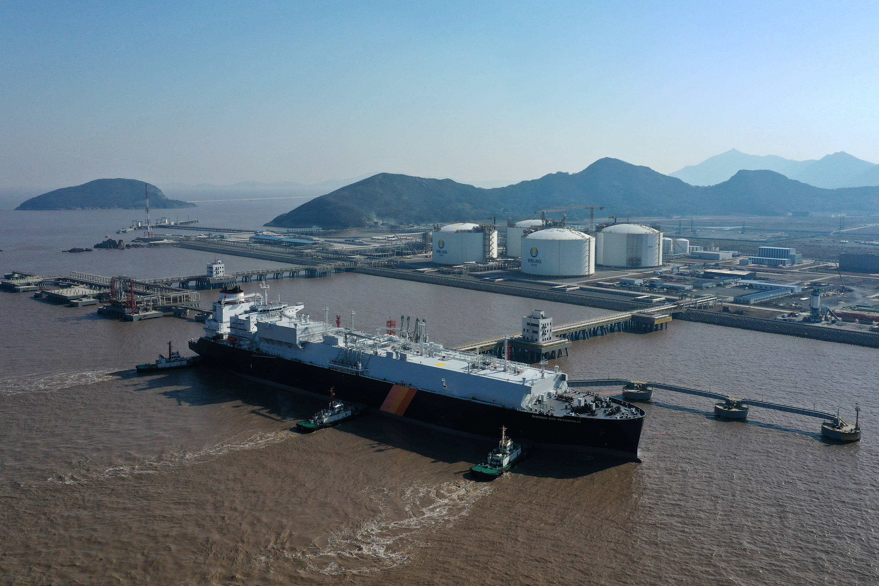 1月15日收盘液化石油气期货持仓较上日减持5214手