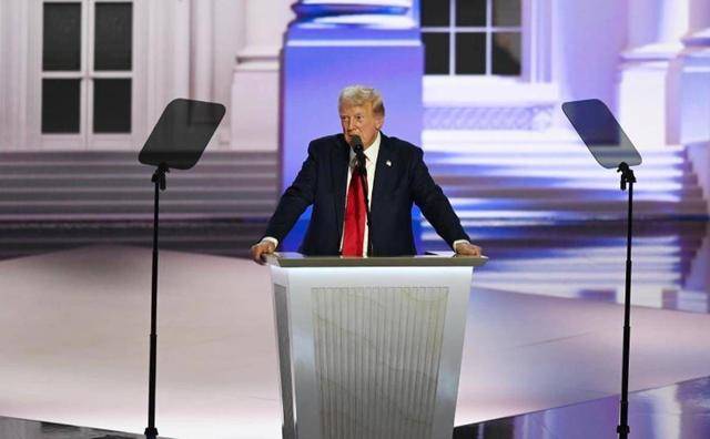 加拿大回应特朗普关税威胁:随时准备合作 也能迅速展开“强力报复”