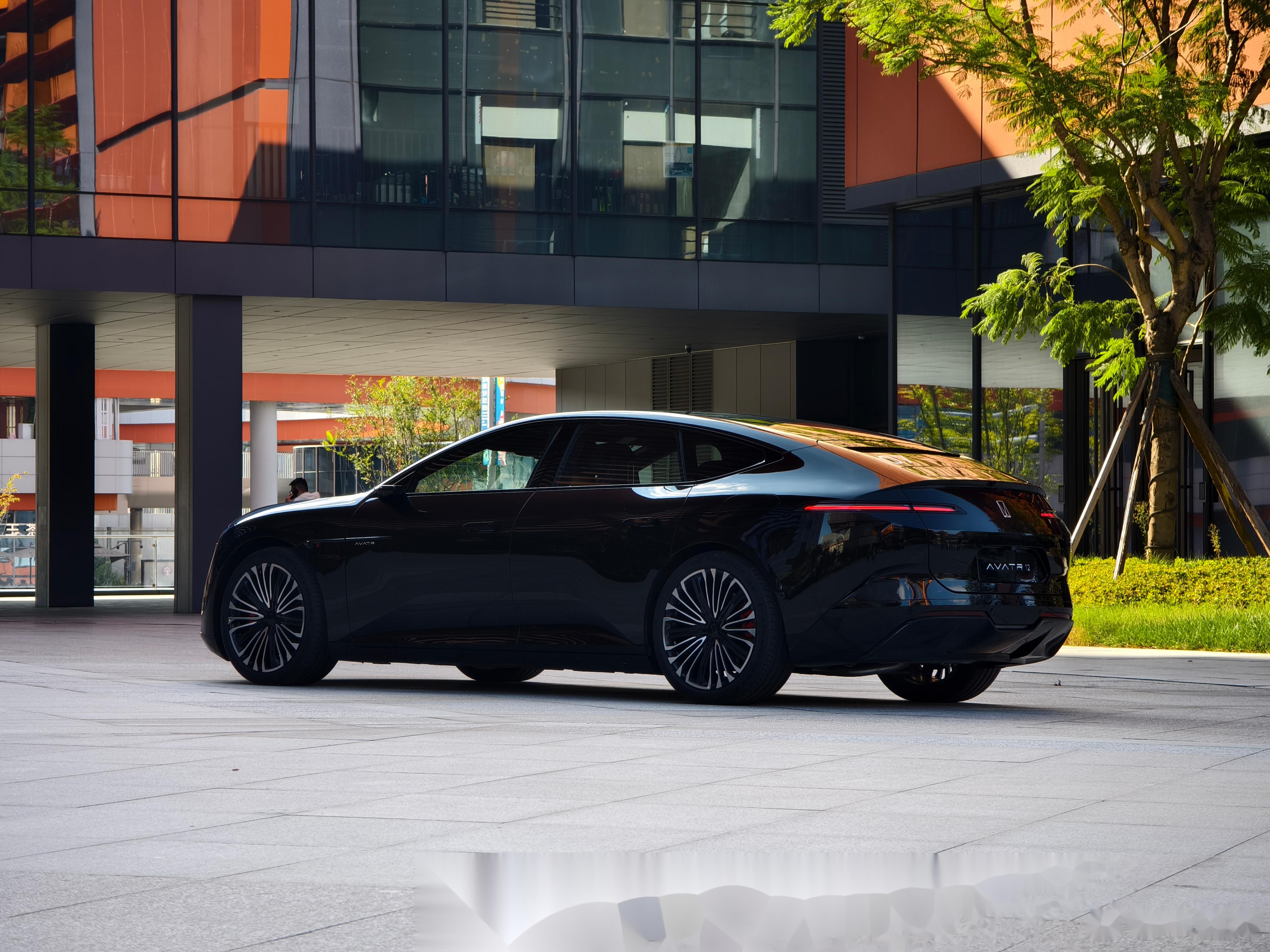 华为智驾“性价比之王”来了！阿维塔07 Pro+将于2月18日上市