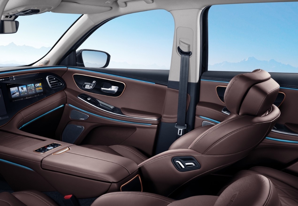 大7座混动SUV 星途揽月C-DM预售23.99万