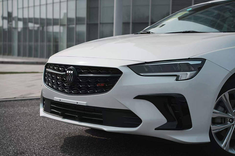 君威一口价10.69万起 别克年内推4款新车6款改款车