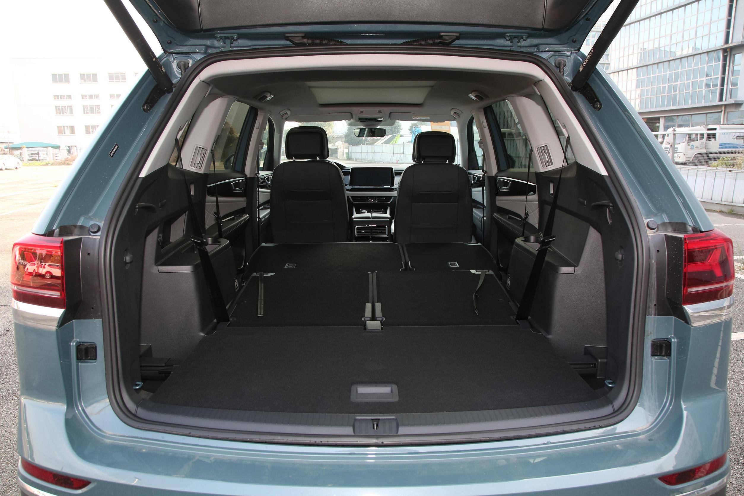 上汽大众途昂Pro上市 一口价26.99-31.99万