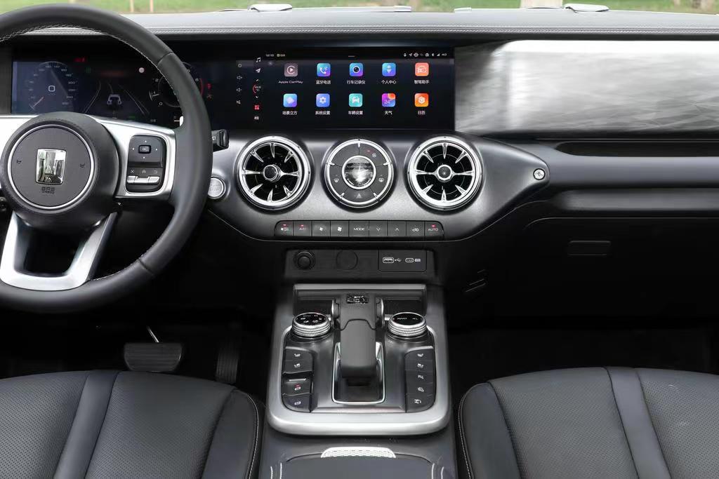 2025款坦克300上市 指导价19.98-24.98万