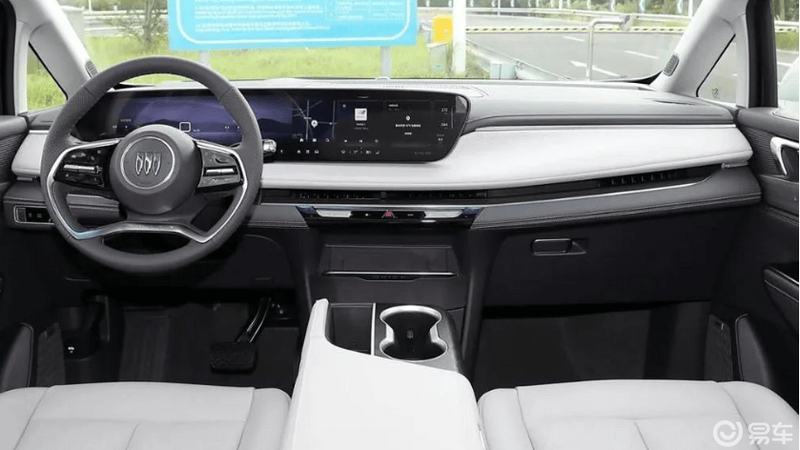 别克GL8家族全新新能源MPV 命名“GL8陆尚”