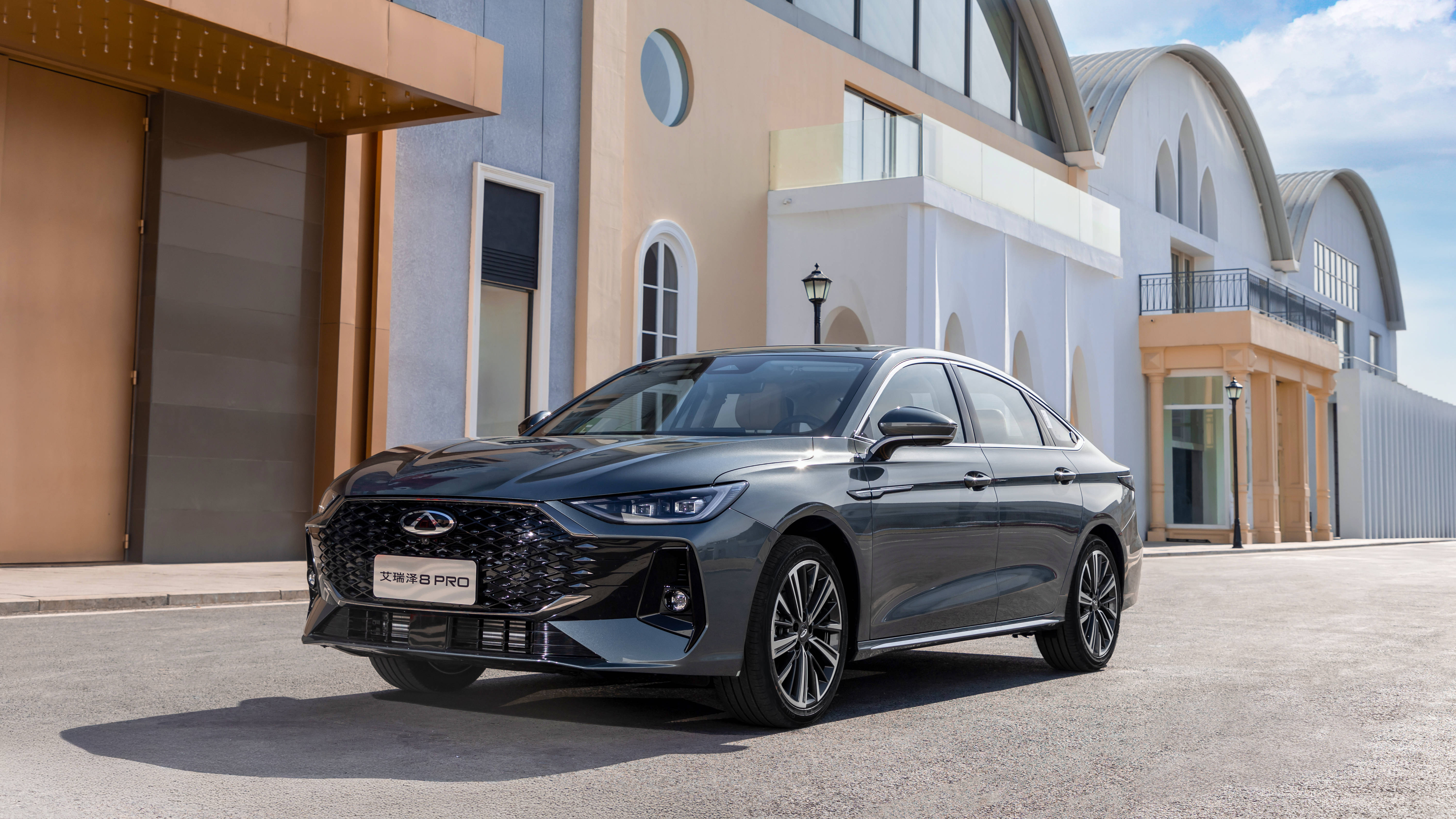 艾瑞泽8 PRO上市 限时红包价10.39-11.99万