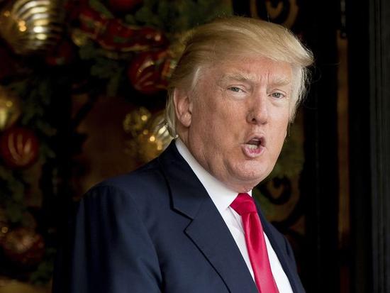 应美国总统邀请 美联储主席鲍威尔在白宫会见特朗普