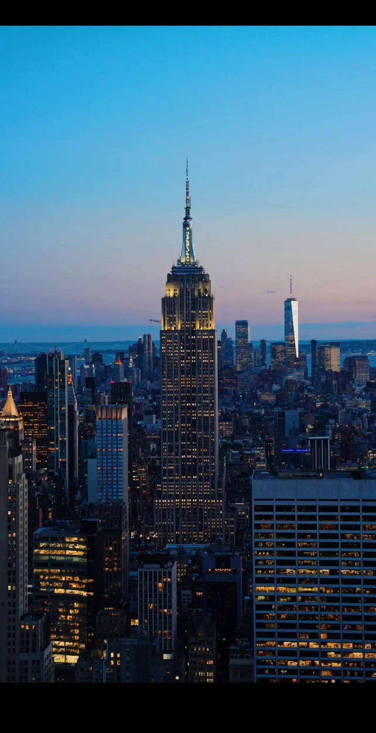 美联储褐皮书：美国经济略有降温 不确定性和关税压力加剧