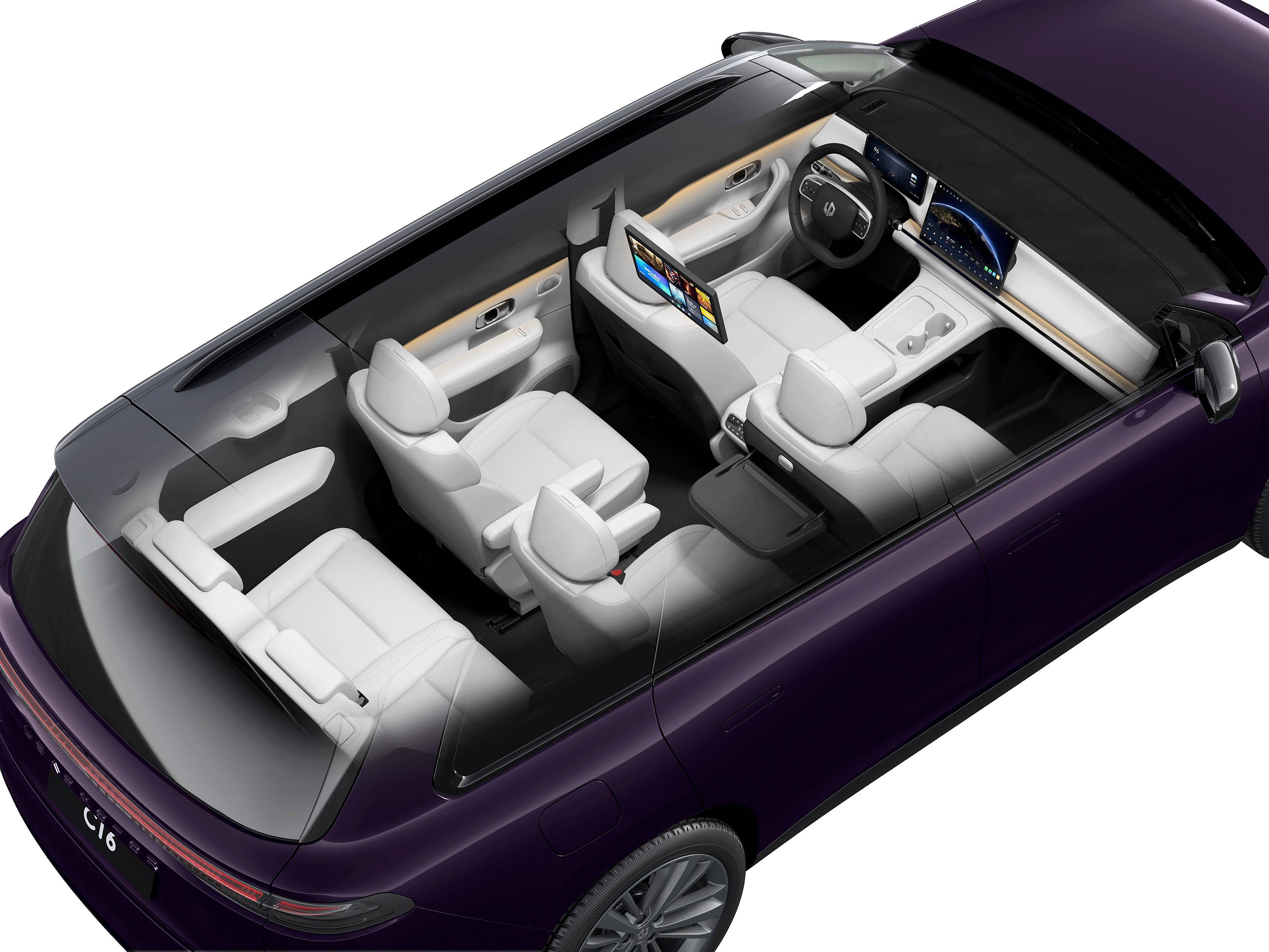 2026款零跑C16携6座/5座双版本上市 售价15.18万起