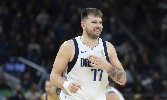 力挺鲍威尔！美联储理事：关税料“持续”推高通胀 应继续观望