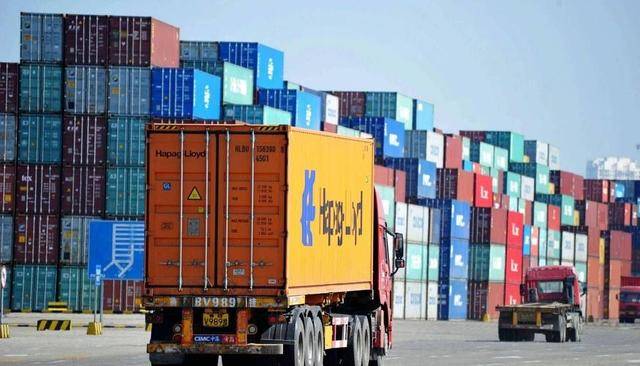 特朗普突然宣布：对墨西哥、欧盟征收30%关税！比特币等下跌 冯德莱恩发声