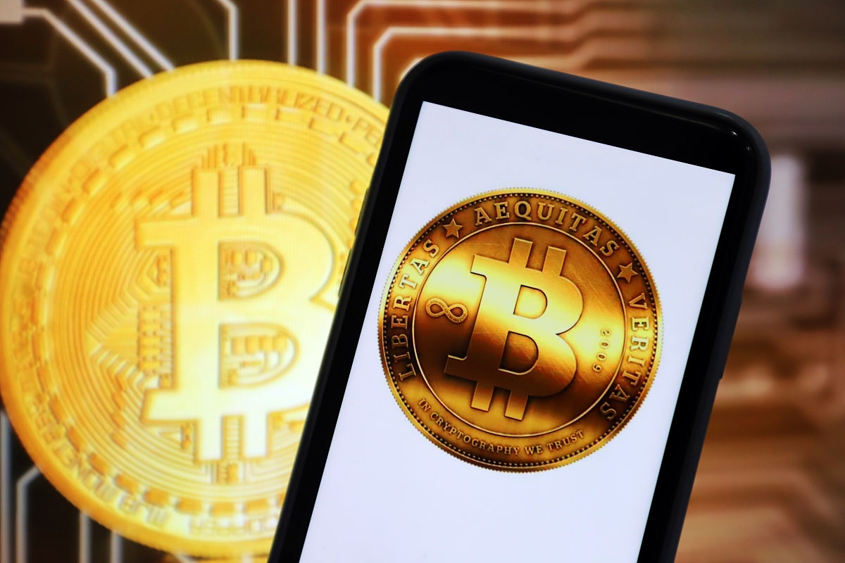 全球加密货币市值突破4万亿美元！《天才法案》为投资者铺平道路