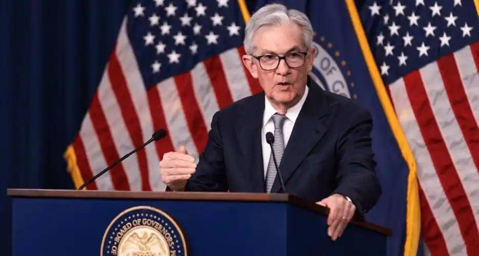 再催美联储降息 特朗普称鲍威尔即将离任