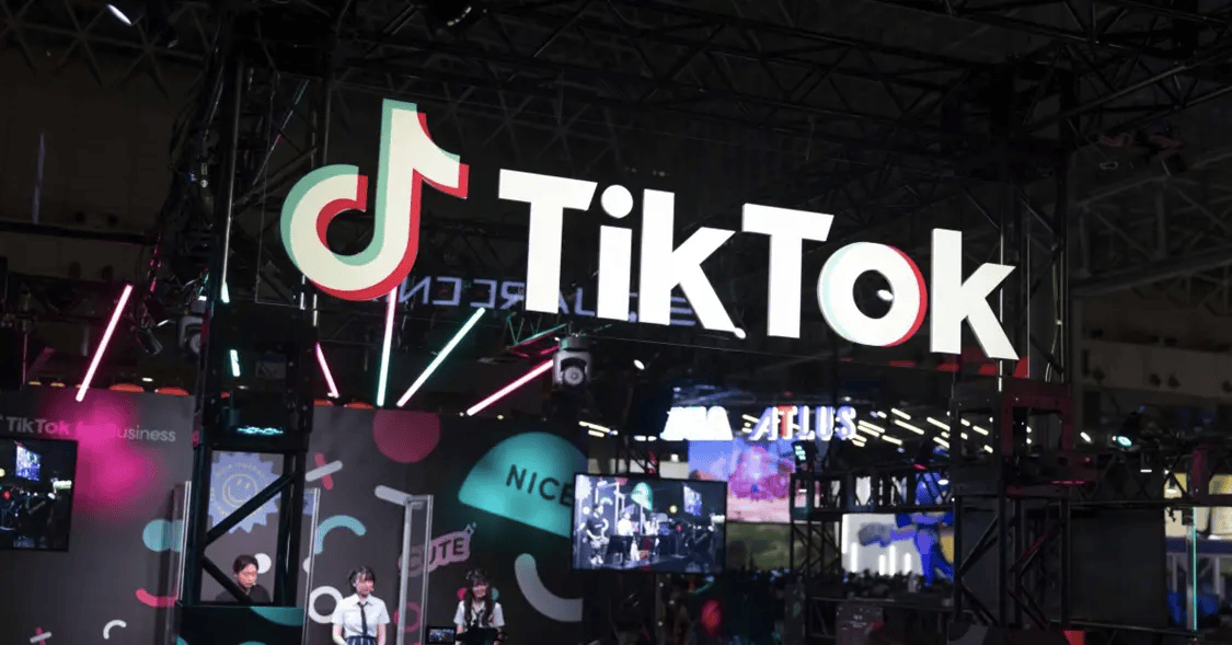 美国投资者起诉鲍威尔 要求FOMC公开召开货币政策会议