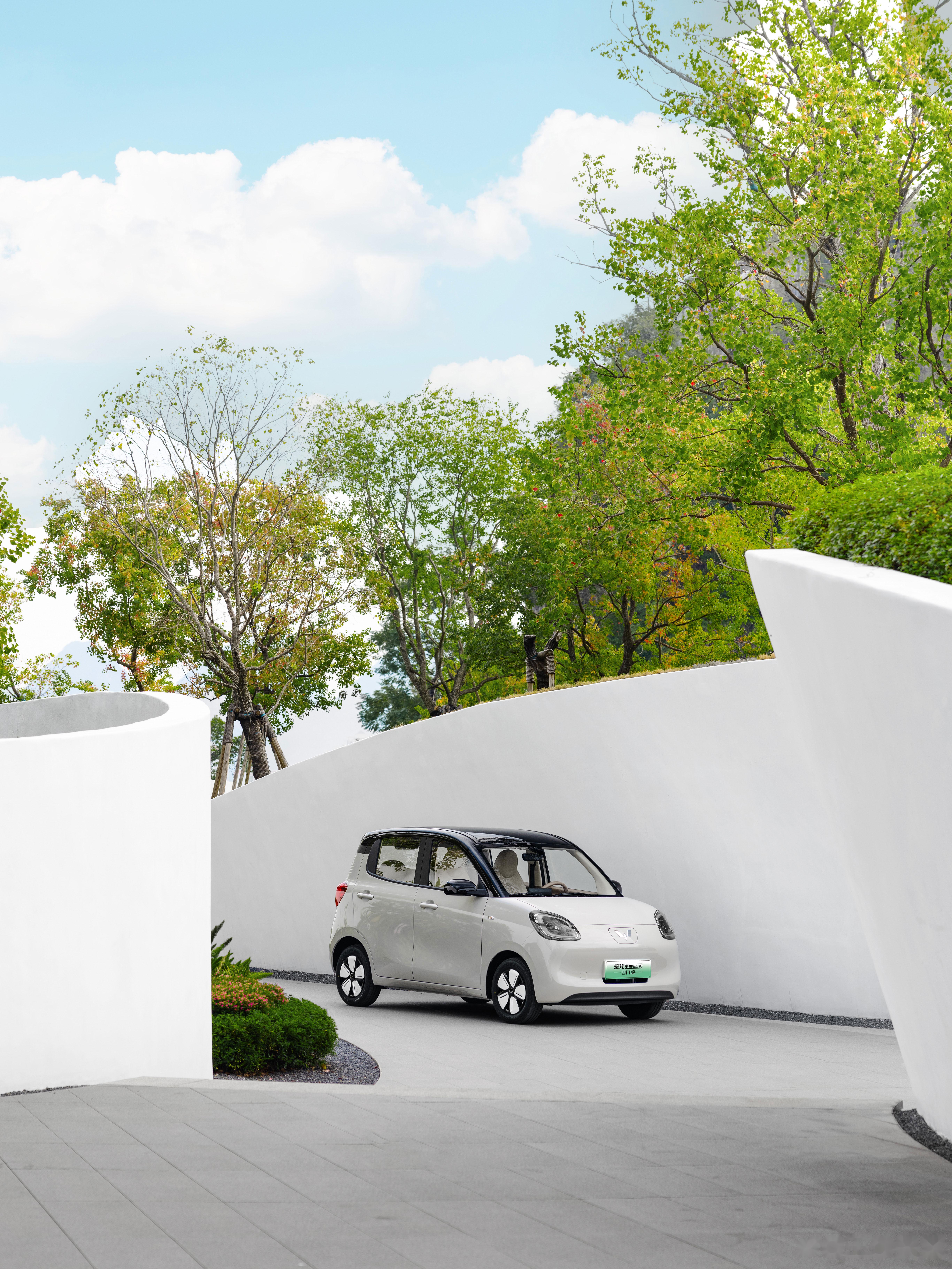 销量突破170万!宏光MINIEV170万用户盛典欢乐起航