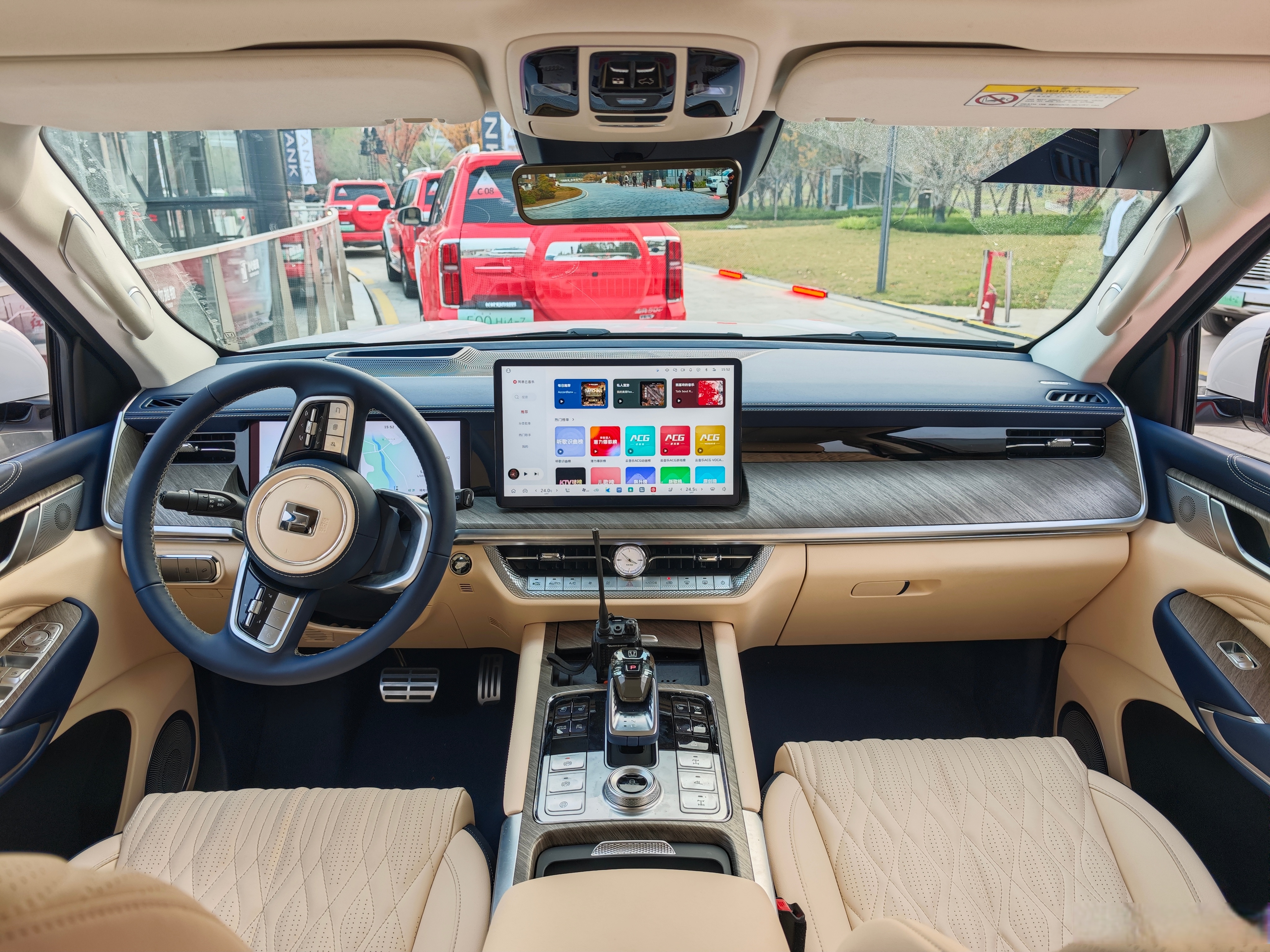 标配全场景NOA 全新坦克500预售36万元起