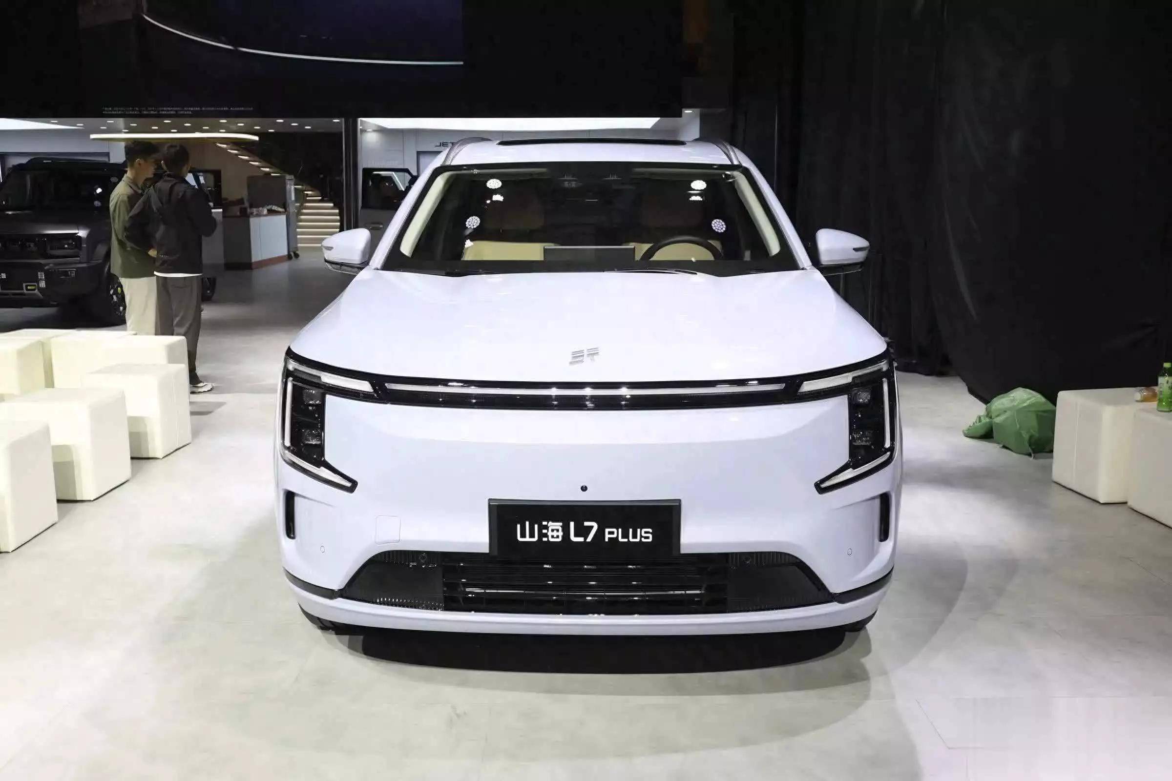 捷途山海L7 PLUS预售 限时权益价12.99-17.99万