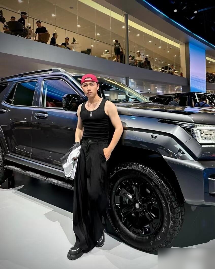 与用户同行、集结六大品牌 长城汽车登陆2025成都车展