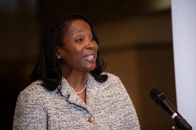 美司法部对美联储理事库克展开刑事调查