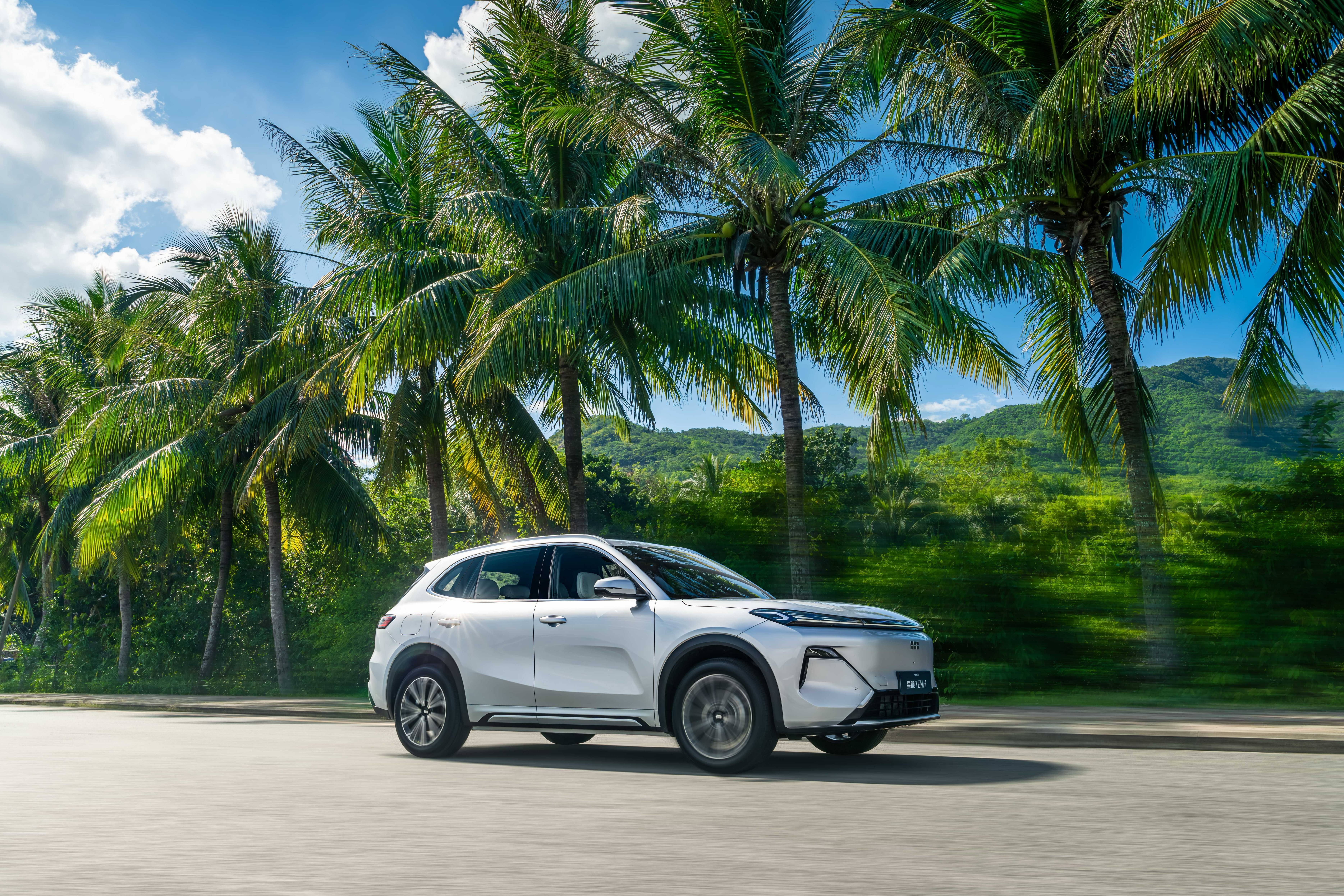 吉利双子星扬帆澳洲 星舰7 EM-i全球首发启航