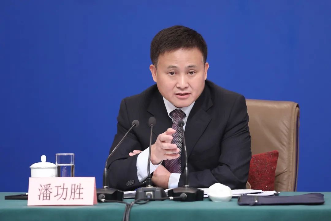 潘功胜、李云泽、吴清、朱鹤新同日发声 信号巨大