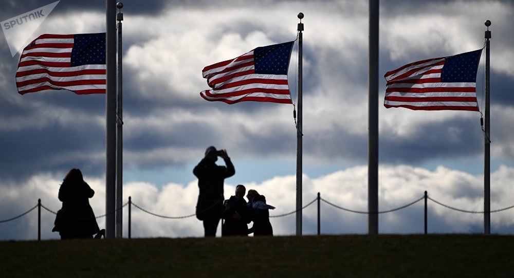 俄愿将俄美唯一军控条约再延一年 白宫回应“听起来很不错”