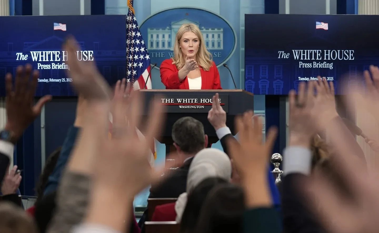 白宫官员：加密市场结构法案有望在2025年底前通过