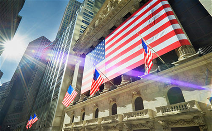 鸽派票委罕见“放鹰”:美联储不应贸然连续降息