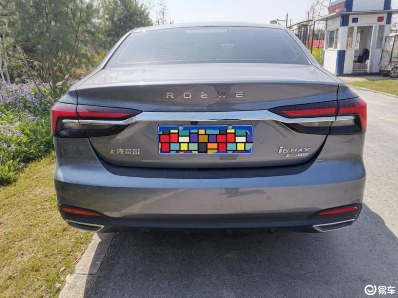 千玺护体剑指年轻市场 理想i6售24.98万